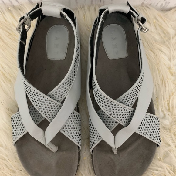 L.A.M.B. Bellatrix Gray Leather Strappy Sandals 10 - Picture 2 of 8